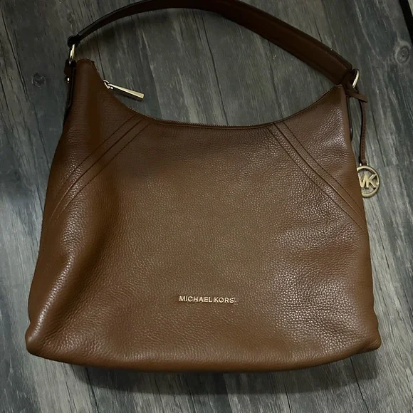 Micheal Kors conversion bag - Picture 5 of 7